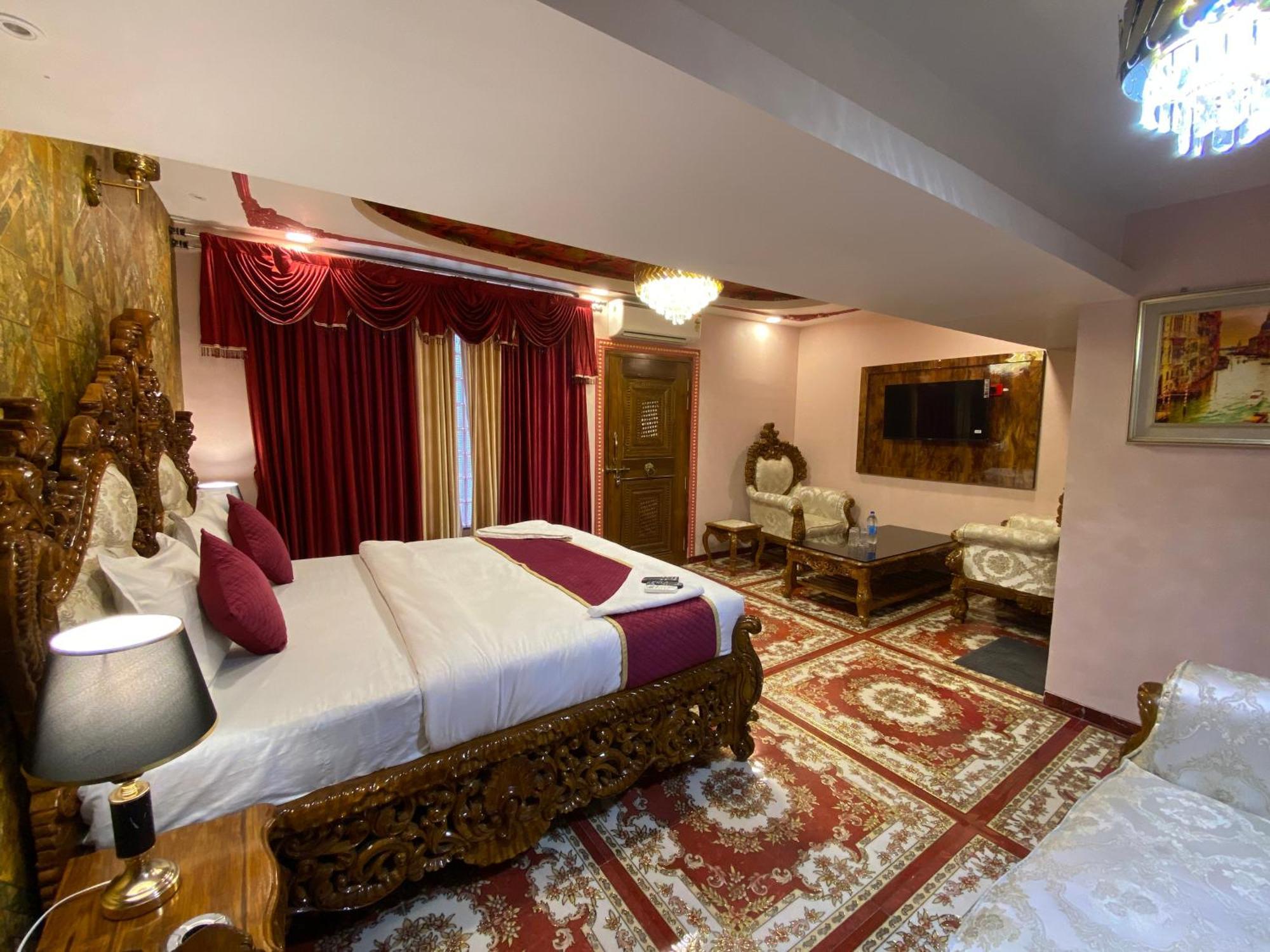 Hotel 97 Inn- Andheri Versova - Mumbai — Photos 1